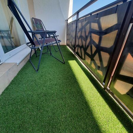 Domus Magistrae Apartment Bukares Bagian luar foto