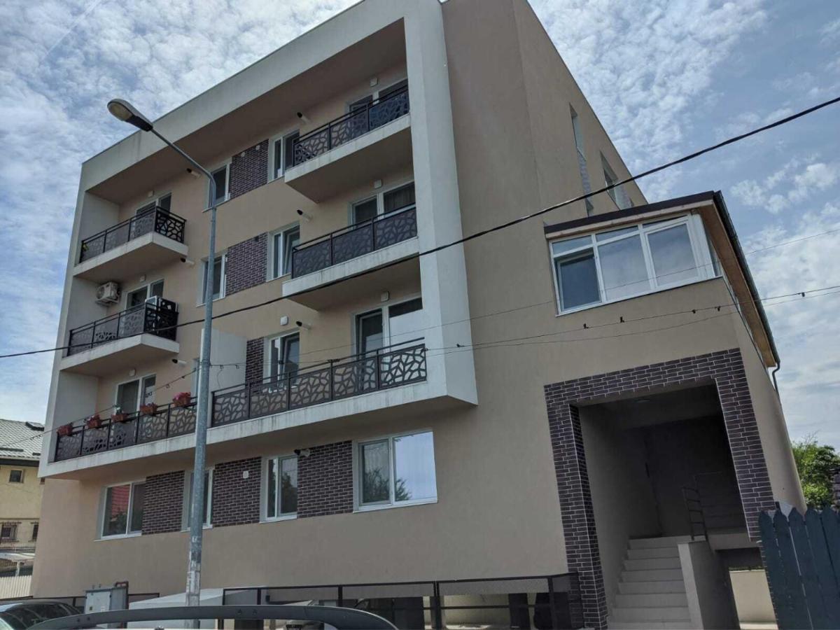 Domus Magistrae Apartment Bukares Bagian luar foto